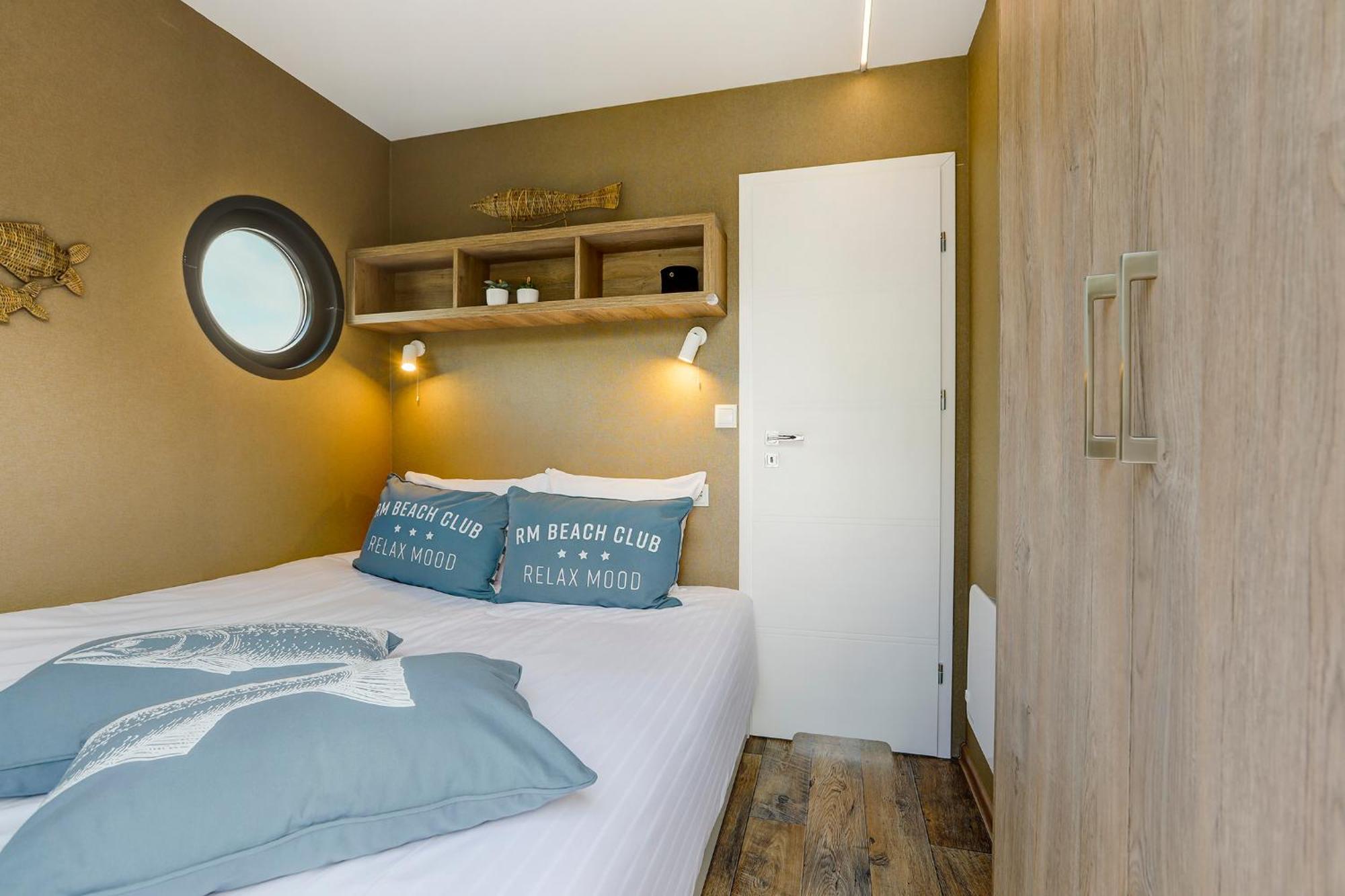 Luxe Houseboat Skoft Hotel Grou Exterior photo