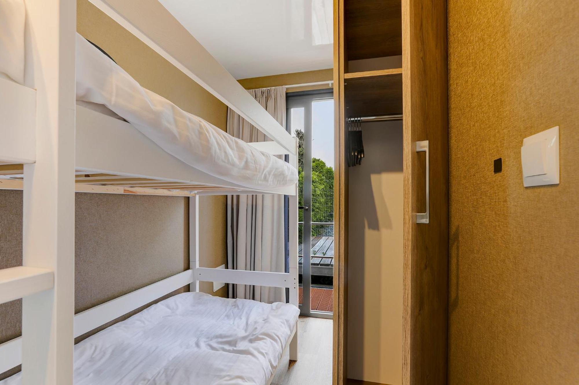 Luxe Houseboat Skoft Hotel Grou Exterior photo
